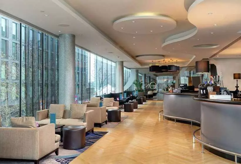 Fotos del hotel Hilton London Wembley:  3