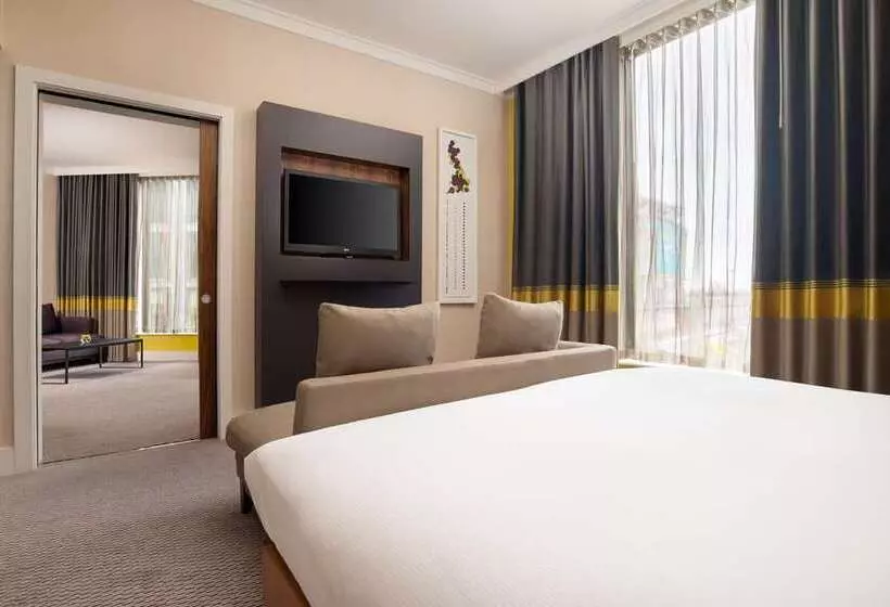 Fotos del hotel Hilton London Wembley:  14