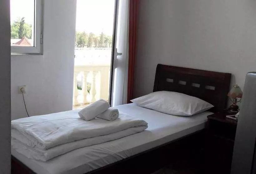 Fotos del hotel Lovcen:  17