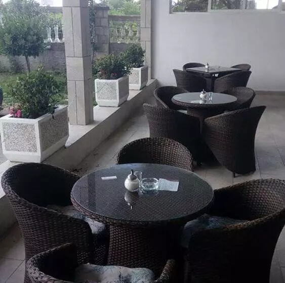 Fotos del hotel Lovcen:  6