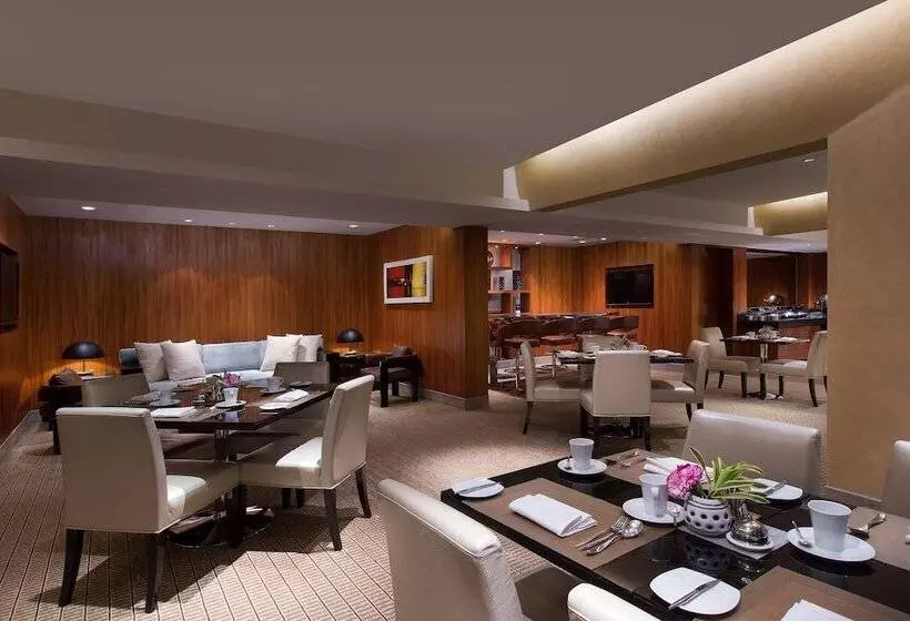 Fotos del hotel Sheraton Grand Bangalore  At Brigade Gateway:  6