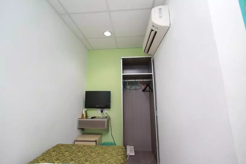 Fotos del hotel Lacomme Inn:  12