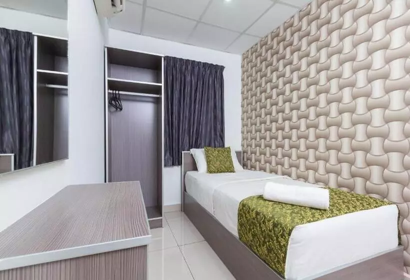 Fotos del hotel Lacomme Inn:  7