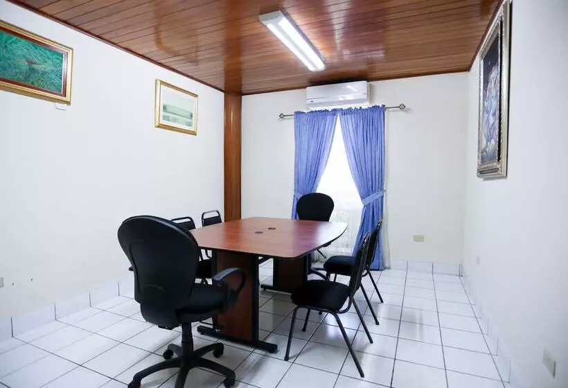 Fotos del hotel Mansion Teodolinda:  19