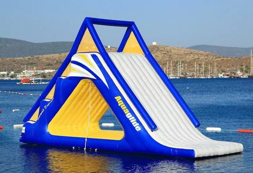 Royal Arena  & Resort Spa