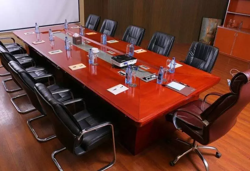 Fotos del hotel Swiss Lenana Mount:  11