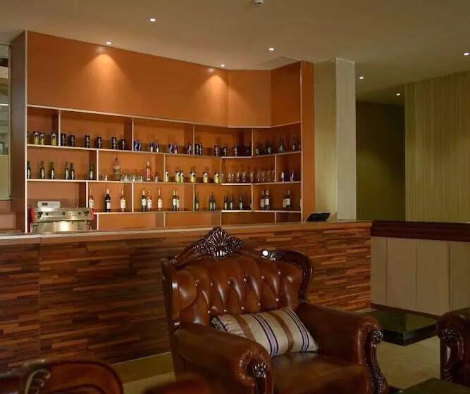 Fotos del hotel Swiss Lenana Mount:  5