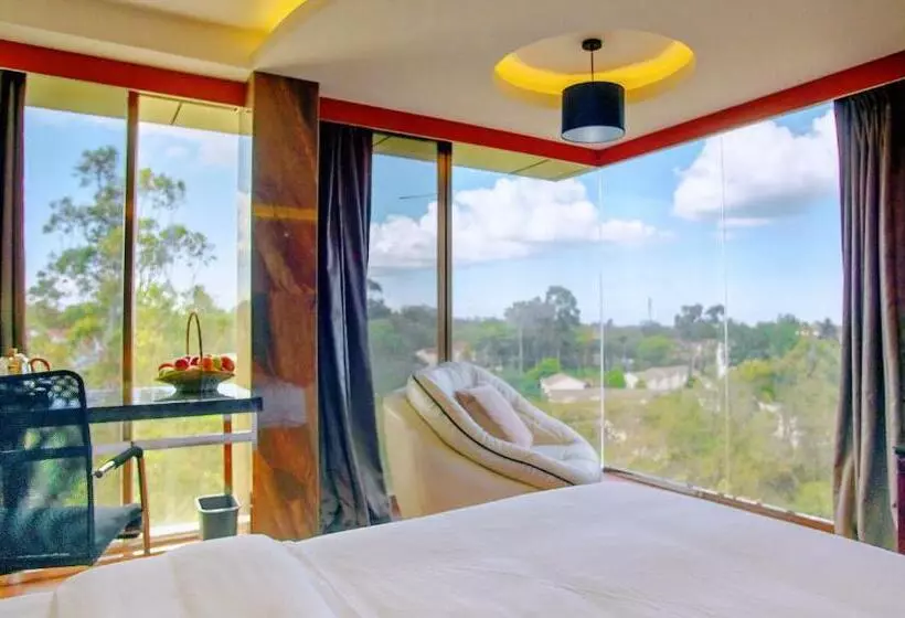 Fotos del hotel Swiss Lenana Mount:  12