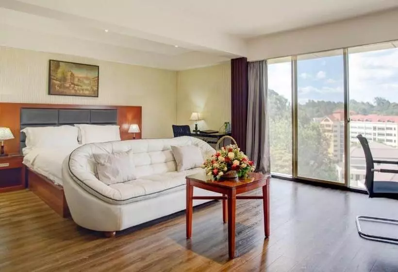 Fotos del hotel Swiss Lenana Mount:  8