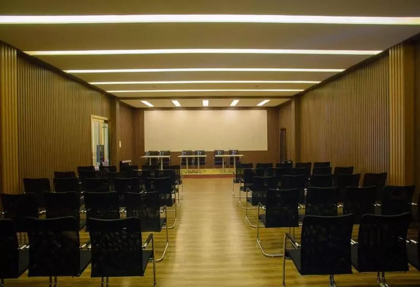 Fotos del hotel Swiss Lenana Mount:  23