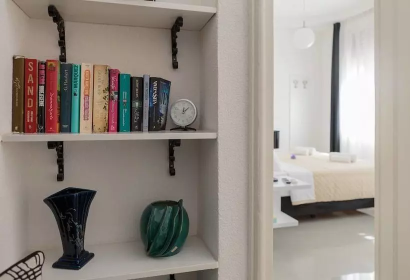 Fotos del hotel Sirius Luxury Rooms:  11