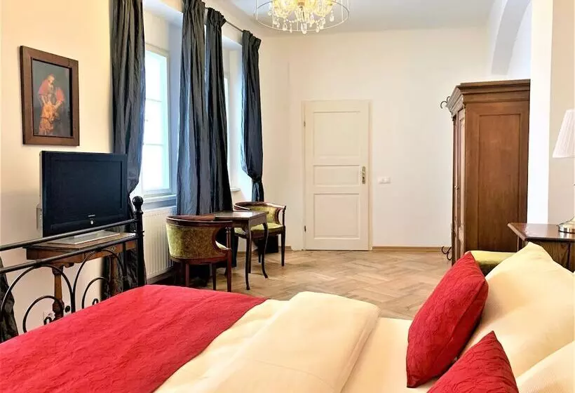 Fotos del hotel Small Luxury Palace Residence:  20