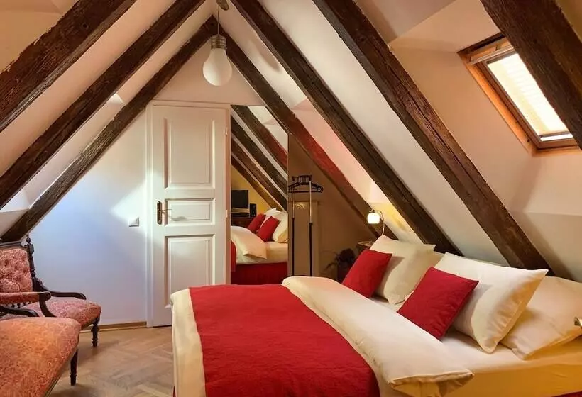 Fotos del hotel Small Luxury Palace Residence:  8