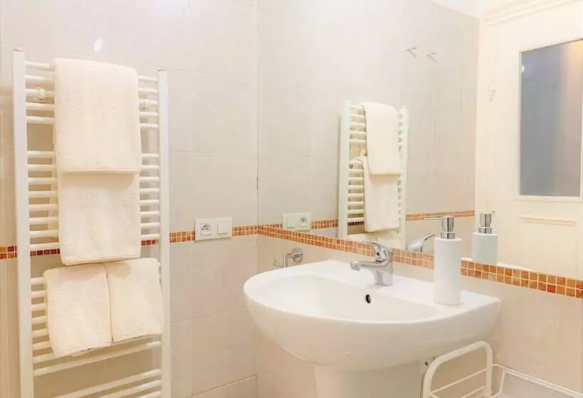 Fotos del hotel Small Luxury Palace Residence:  9