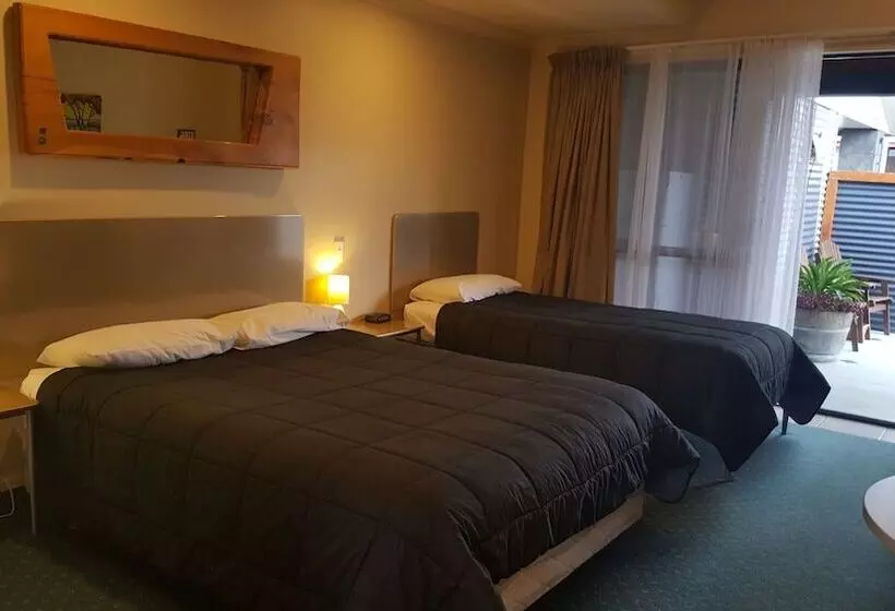 Fotos del hotel At The Rocks Motor Lodge:  12