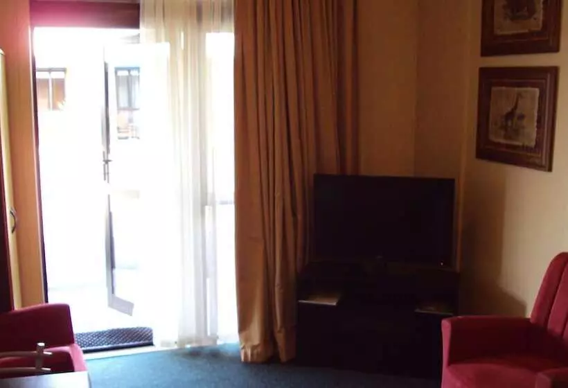 Fotos del hotel At The Rocks Motor Lodge:  23