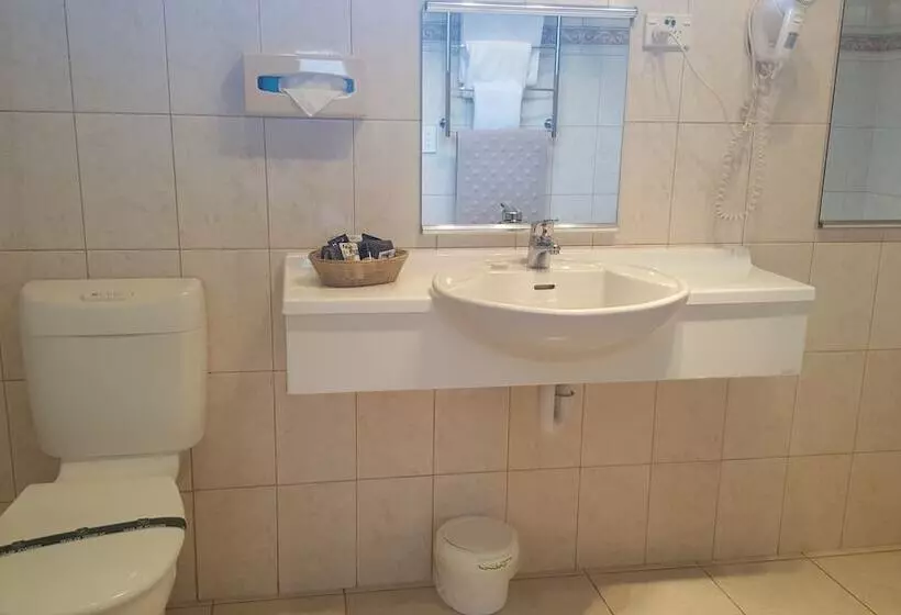 Fotos del hotel At The Rocks Motor Lodge:  11