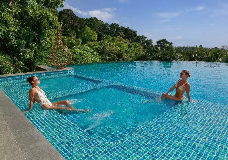 Fotos del hotel Avista Hideaway Phuket Patong  Mgallery:  2