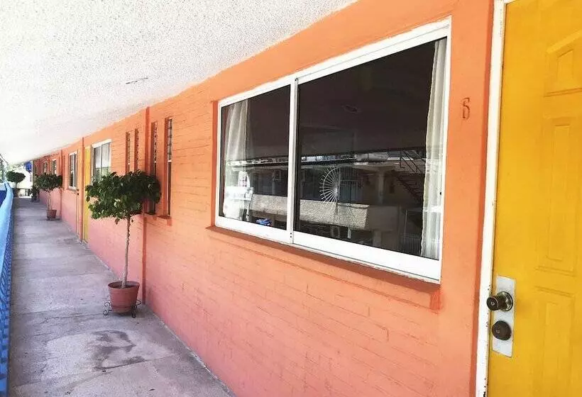 Fotos del hotel Canaima Suites:  10