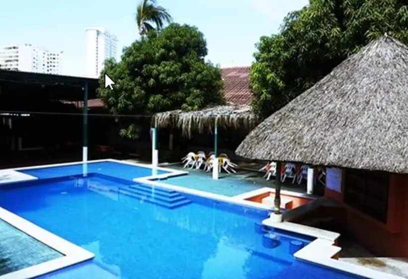 Fotos del hotel Canaima Suites:  6