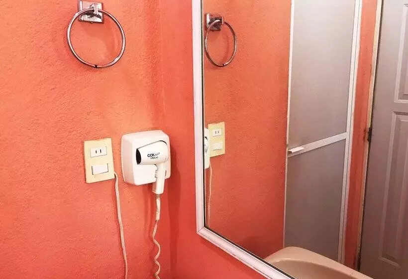 Fotos del hotel Canaima Suites:  8