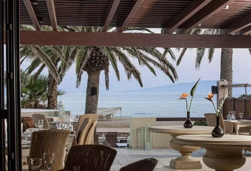 Fotos del hotel Finikas:  6