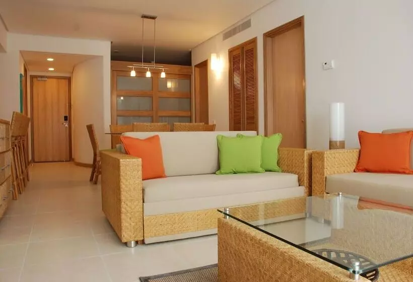 Fotos del hotel Irotama del Mar:  17