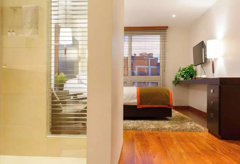 Fotos del hotel Nico Apartasuites:  25