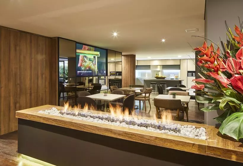 Fotos del hotel Nico Apartasuites:  10