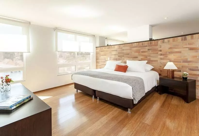 Fotos del hotel Nico Apartasuites:  15