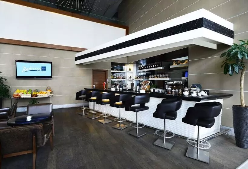 Fotos del hotel Radisson Blu Hotel Batumi:  4