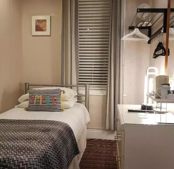 Fotos del hotel Rockdene:  6