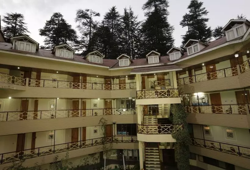 Snow Valley Resorts & Spa Manali