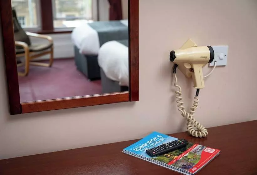 Fotos del hotel Hampton Hotel By Greene King Inns:  24