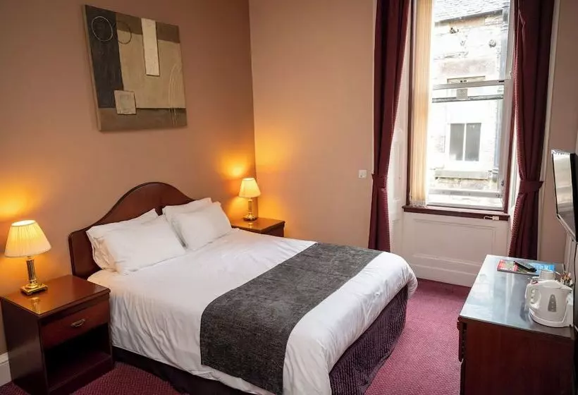 Hampton Hotel By Greene King Inns