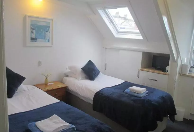 Fotos del hotel Caledonia Guest House:  12