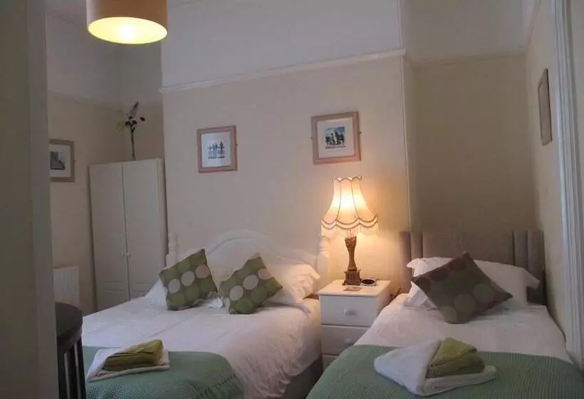 Fotos del hotel Caledonia Guest House:  10