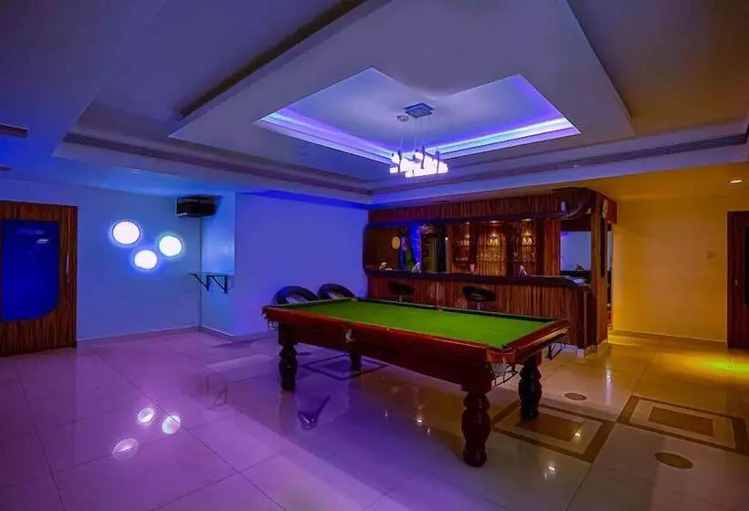 Fotos del hotel Nm Royale County:  7