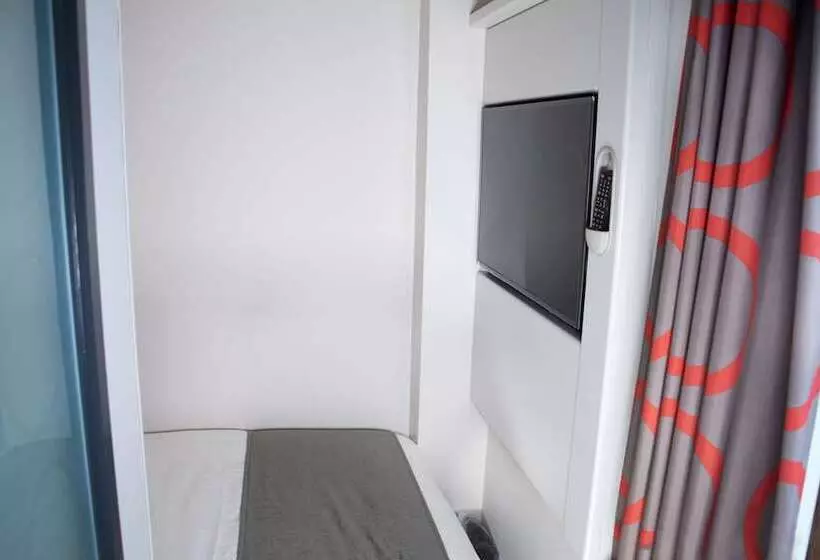 Fotos del hotel Point A  London Westminster:  24