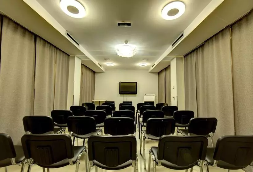 Fotos del hotel Srbija Garden Ex Garni:  6