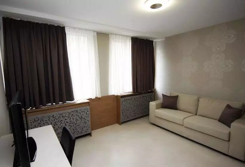 Fotos del hotel Srbija Garden Ex Garni:  25