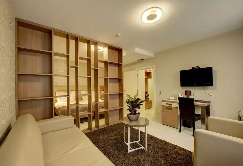 Fotos del hotel Srbija Garden Ex Garni:  12