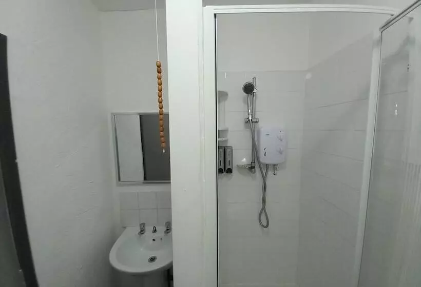 Fotos del hotel Vinnie S Family:  14