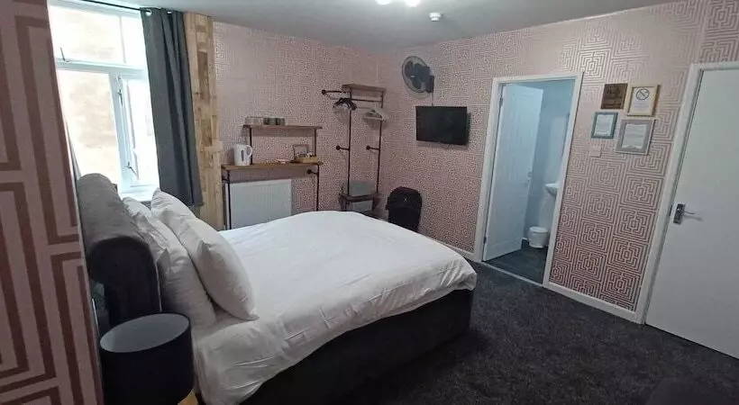 Fotos del hotel Vinnie S Family:  13