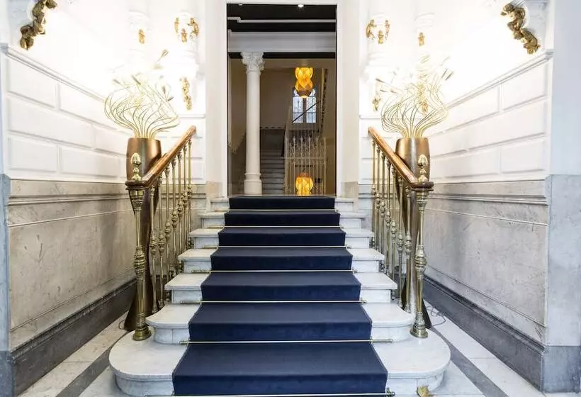 Fotos del hotel Petit Palace Lealtad Plaza:  2