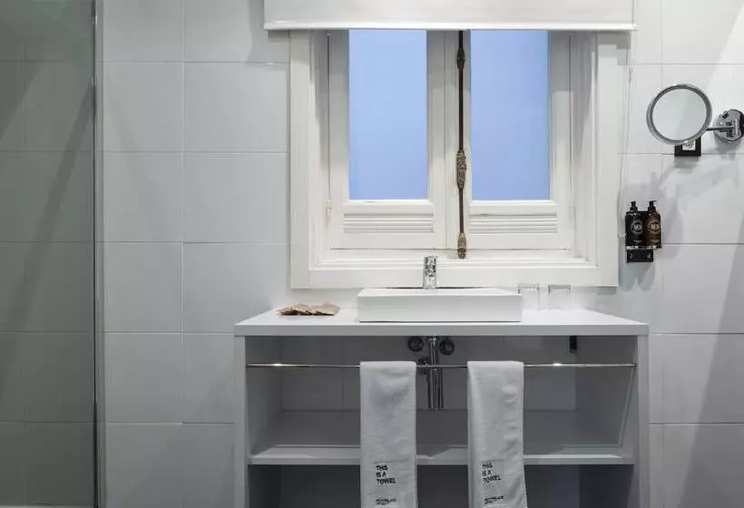 Fotos del hotel Petit Palace Lealtad Plaza:  23