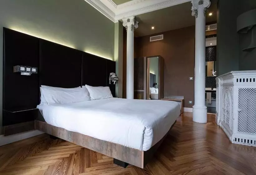 Fotos del hotel Petit Palace Lealtad Plaza:  10