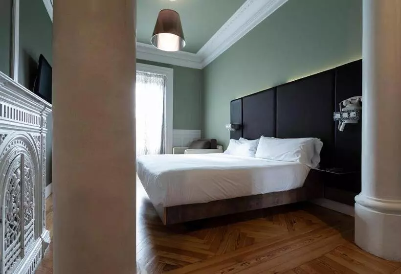 Fotos del hotel Petit Palace Lealtad Plaza:  6