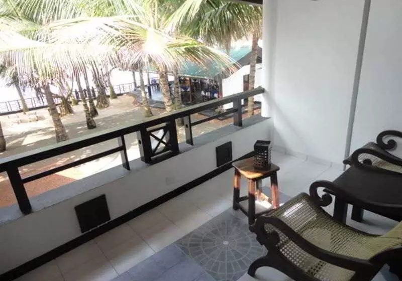Fotos del hotel Dalawella Beach Resort By Deco:  5