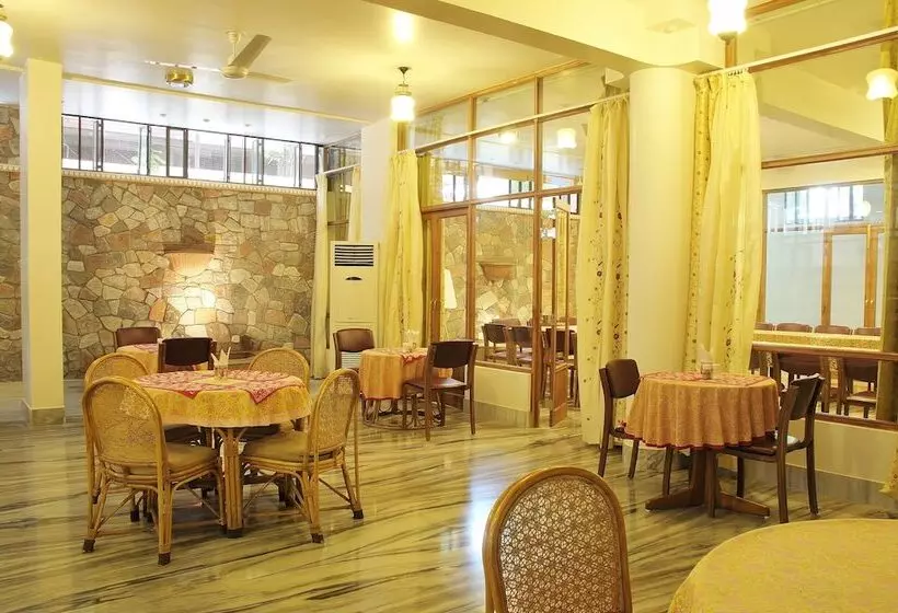 Fotos del hotel Om Niwas Suite:  10